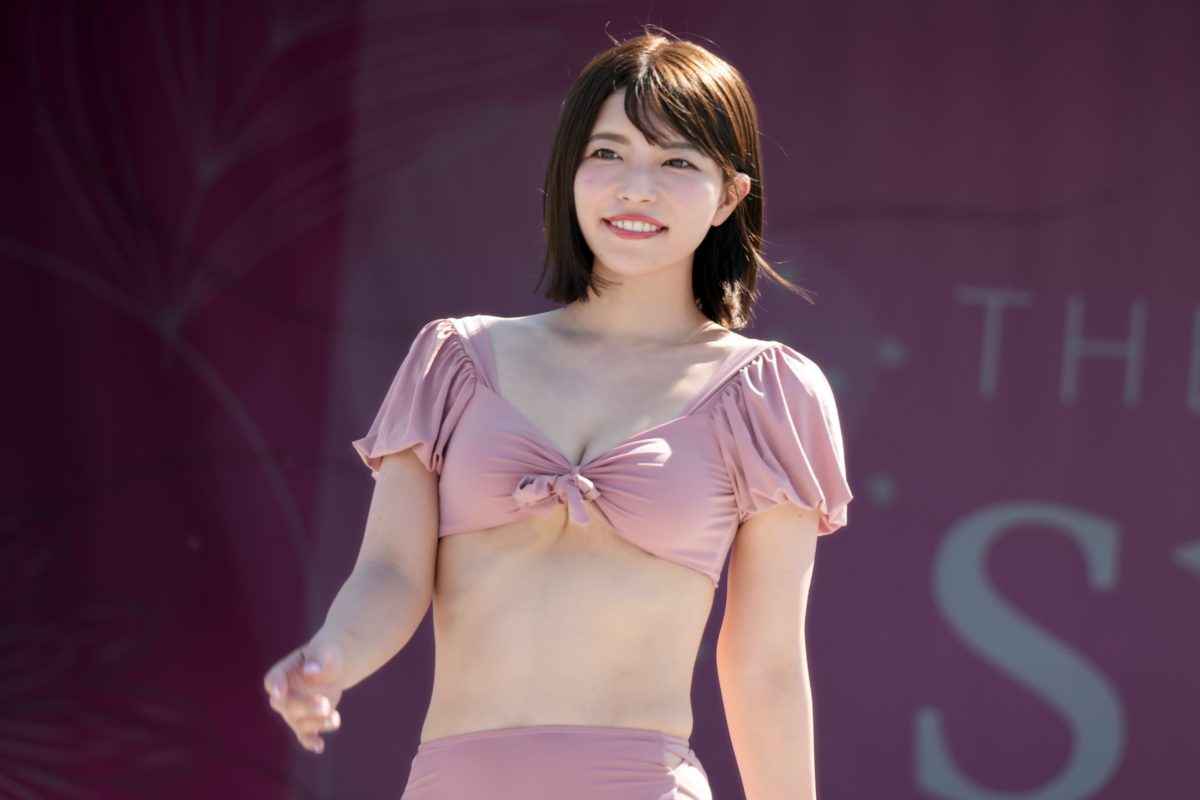 上原亜衣
