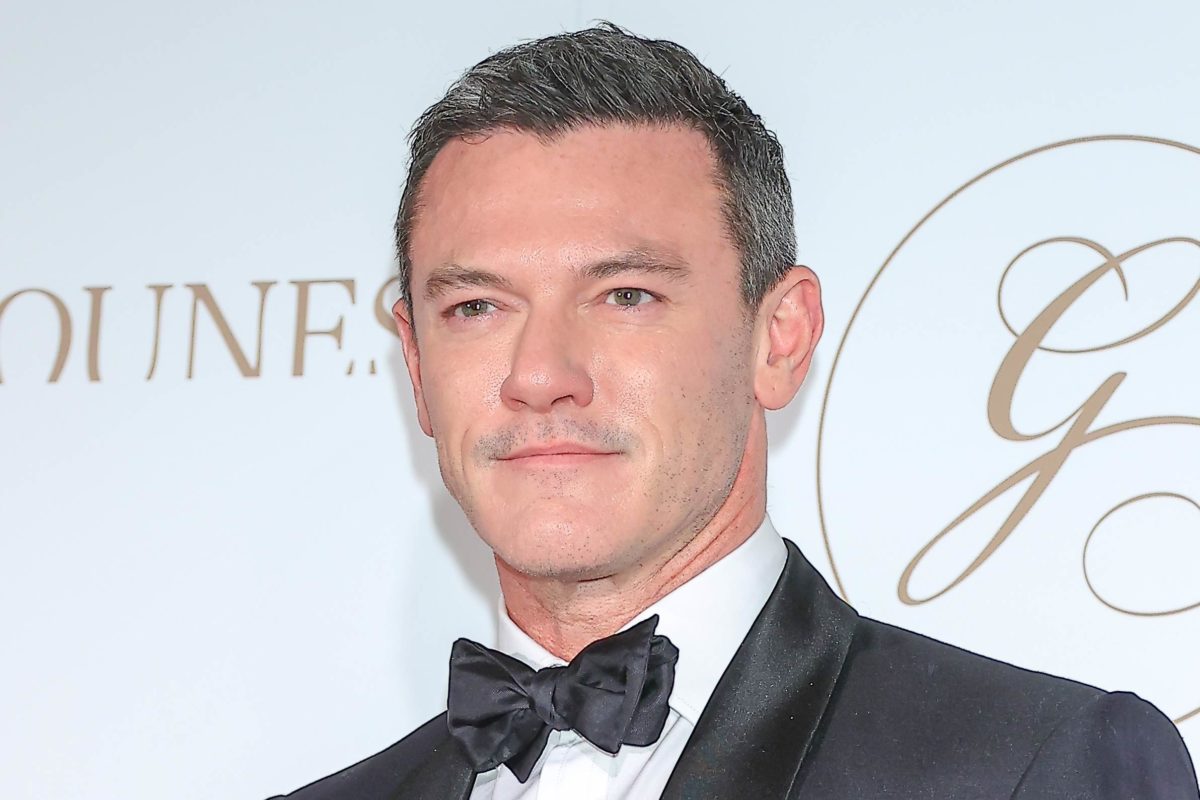 sirabee20221207lukeevans03