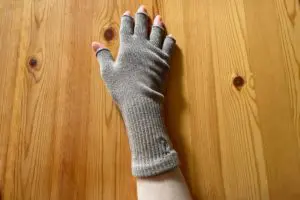 これがないと、外に出られない…　約6割が使う「冬場」のマストアイテム