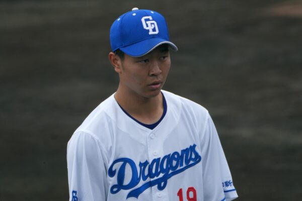 高橋宏斗