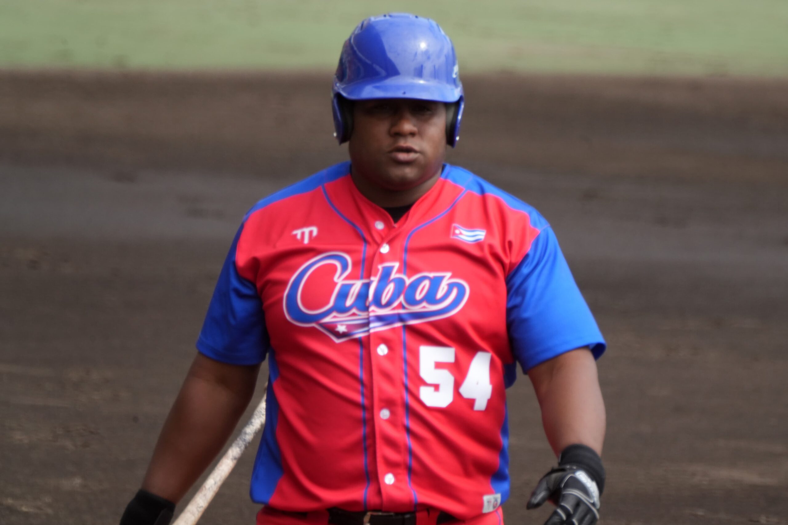 デスパイネ再獲得に興味」ソフトバンクの動向に注目 ファンの期待