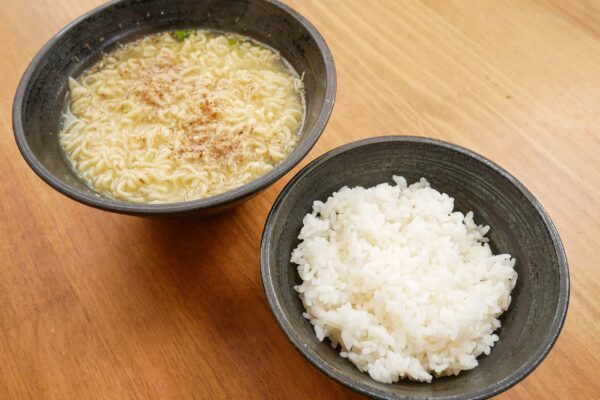 インスタントラーメン