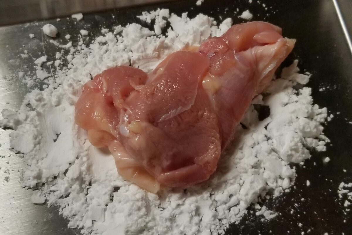 鶏のテリテリハニー・片栗粉