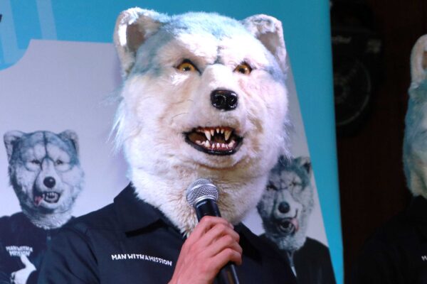 MAN WITH A MISSION　Jean-Ken Johnny