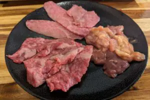 福島牛最安値はここ！　白河市の肉屋が経営する焼肉店「とみやま食堂」が最高すぎた