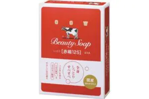 牛乳石鹸を使った掃除術が目からウロコ　二度拭き＆ベタつきなしで快適すぎる…