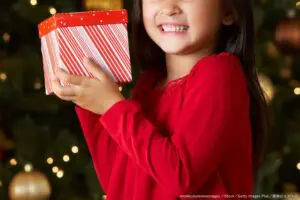 10歳娘が欲しがるクリスマスプレゼントに母親が困惑　「iPhoneなど高価な物ばかり」