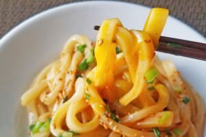 やみつきの油うどん・実食