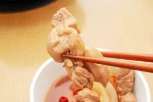 『家事ヤロウ』博多華丸の「岡崎家の鶏すき鍋」が最高　シンプルなのに激ウマ…