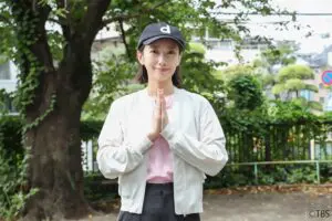 女優・波瑠『ベスコングルメ』初登場　麻婆豆腐＆炒飯の美味しさにガッツポーズ