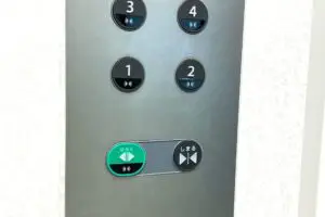 sirabee20231101elevator10