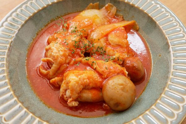 至極の鶏肉のトマト煮込み