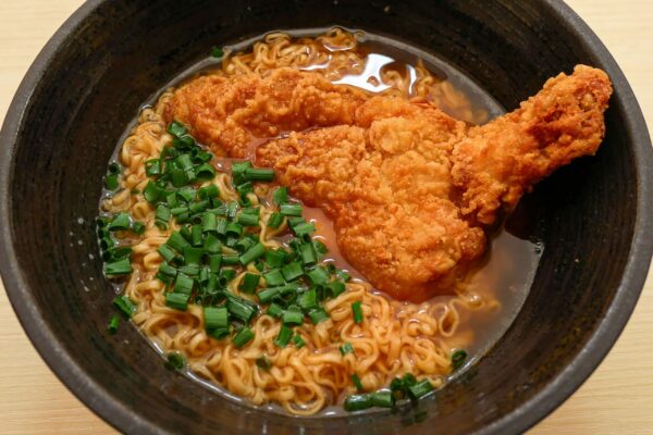 モスチキンラーメン