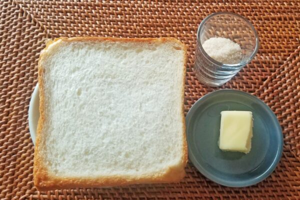 サクサク食パンラスク・材料