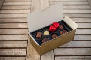 バレンタインデー、家族で人気チョコを「まとめ買い」…　一番得をしたのは誰だったのか？