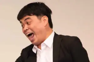 15年着用のエアリズム、まさかの“経年変化”が話題 「カッコいい」「新商品出んじゃない?」と好評