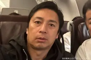チュートリアル・徳井義実、飛行機で偶然となり合わせた人物に…　ファン「同期やないかい！」