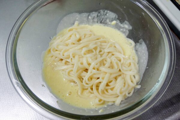 激濃カルボナーラうどん