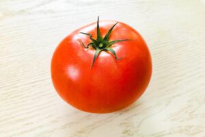 冨永愛の「トマトの食べ方」が栄養たっぷりで爆うま　これならすぐ真似できる…