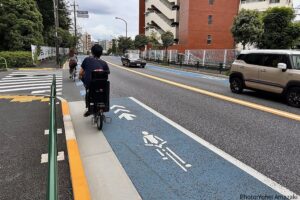 その自転車走行、罰金または懲役かも。歩道走行OKな場合とは？