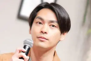 柳楽優弥、現実離れした眉とスーパーアイパワーで「世界のYAGIRA」へ：顔相鑑定