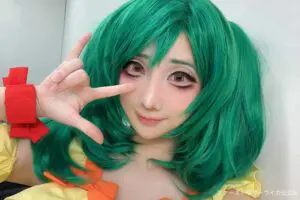 「顔クセありすぎ」　正体すぐバレたファーストサマーウイカのコスプレに反響