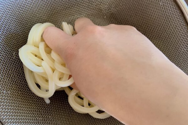 リュウジ　冷やしガーリックたらこうどん