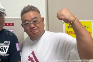 サンド伊達みきお、体調不良続いた人気芸人の近影公開　「闘病生活で少しスリムに」