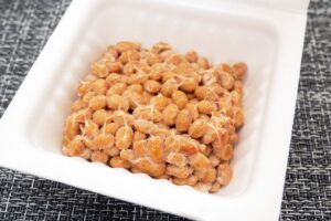 『あさイチ』納豆に冷蔵庫に余りがちな“アレ”を入れると…　意外とおいしい