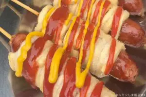 “あの食材”でアメリカンドッグ？　人気ホルモン店の力作に「初めて見た」「そっちか」と話題