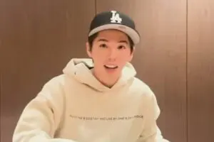 マイファス・hiro、紅白出場者に対してアンチコメントを書き込む人を一蹴 「情弱すぎる」