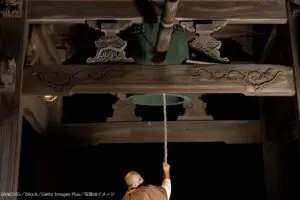 除夜の鐘が「うるさい」と波紋も…　実際なくなったらどう思う？　聞いてみた結果