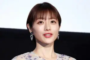 石原さとみが愛用する“保湿オイル”　「コスパ良すぎる」とリピーター続出