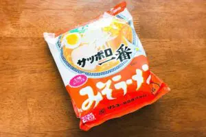 ギャル曽根がやっている「袋麺の作り方」が話題に 約4割が実践していた…