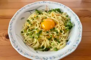 リュウジ氏の「旨塩油そば」は中毒性のある美味しさ　簡単だからついまた食べたくなる