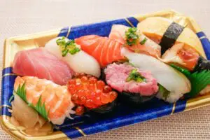 余った寿司、タモリ流の食べ方でごちそうに化ける　想像以上のウマさに驚いた