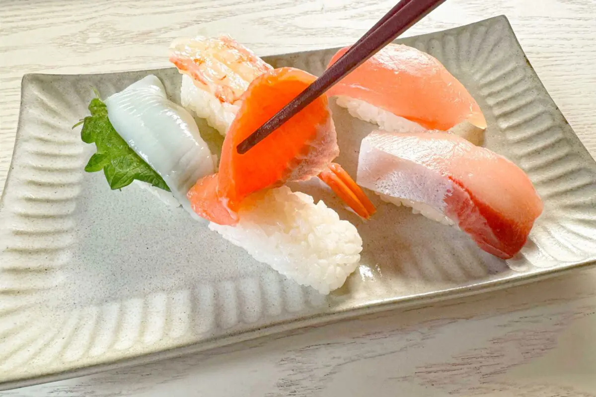 sirabeee20241218sushi3