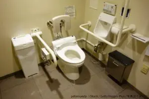 フジ騒動で「多目的トイレ」報道が…　あの芸人が“案の定”とばっちり「気の毒」「もう許してやってくれ」