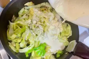ギャル曽根、炒めたキャベツで作る「カルボナーラ」が激うま　時短で罪悪感なしの神レシピ