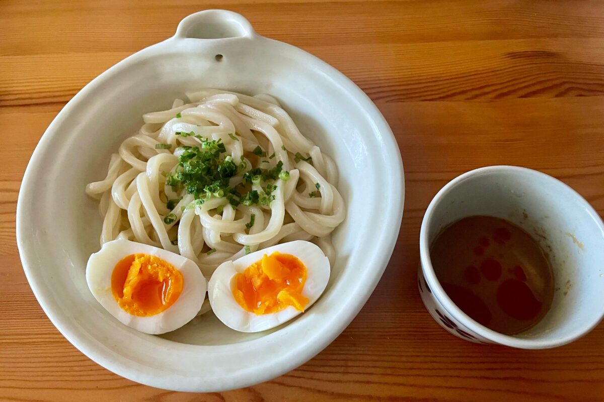 ラー油ピリ辛つけうどん