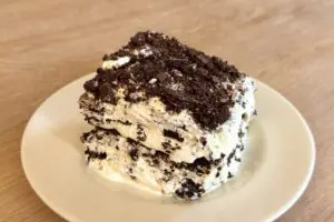 材料3つで「絶品オレオチーズケーキ」 計量なし・冷やすだけで店レベルの味わいに