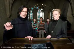 『ハリポタ』作者が明かした「スネイプ」の名前の由来 じつは“意外なモノ”の影響だった…