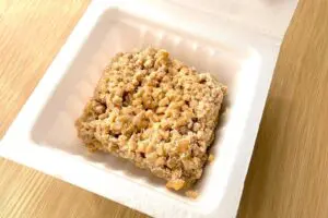 3パック余裕で消える… 間宮祥太朗の「ひきわり納豆の食べ方」が簡単で絶品