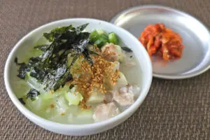 コウケンテツ氏「鶏がゆ」が疲れた体に染みる… だしを使わずに驚きのコク