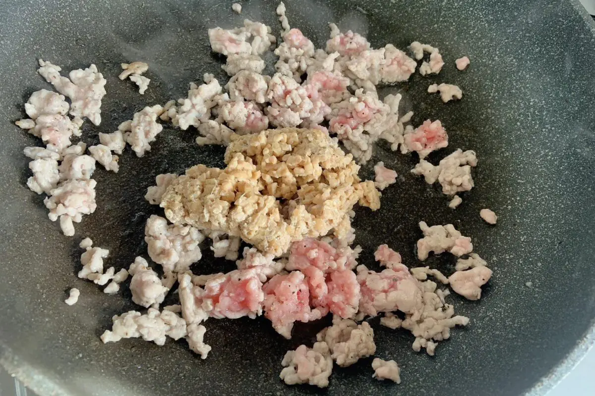 sirabeee20250127hikiwarinatto3