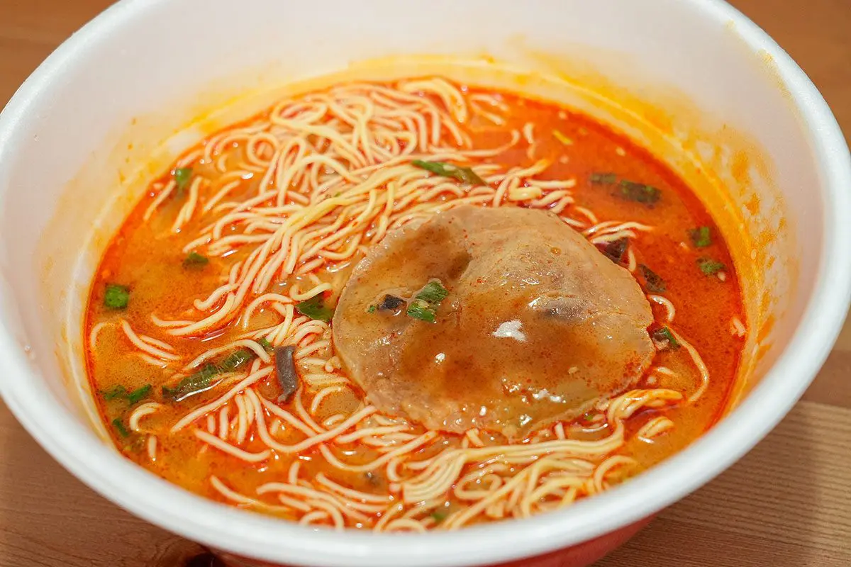 sirabee20250204egashira2ji50pun_ramen05059