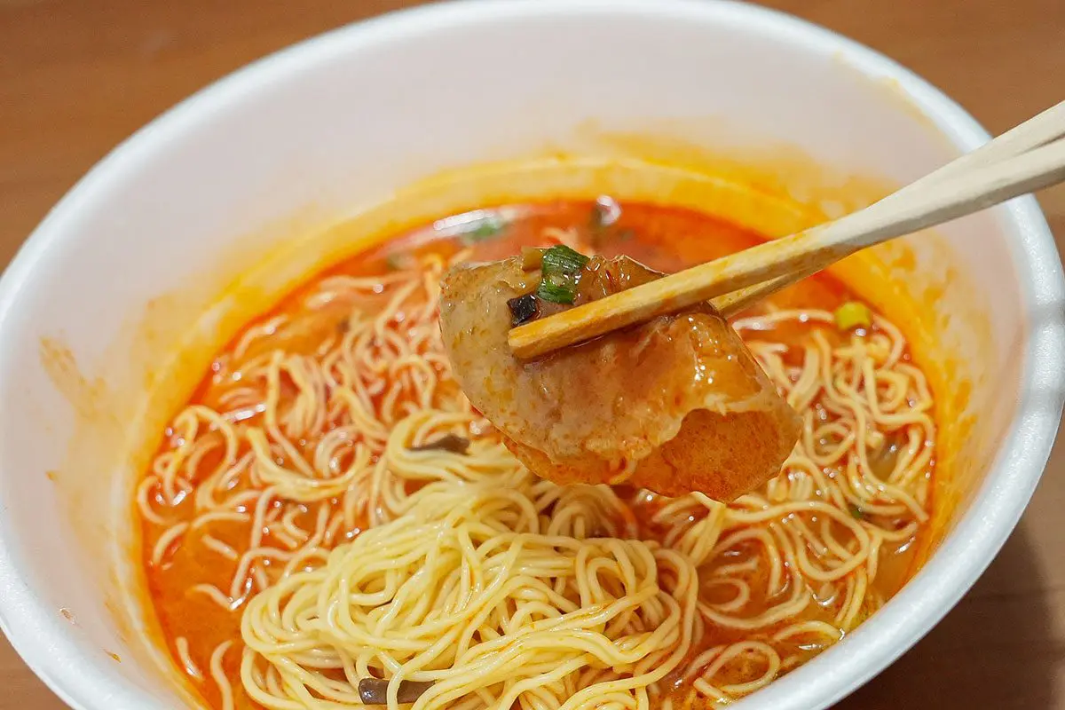 sirabee20250204egashira2ji50pun_ramen05064