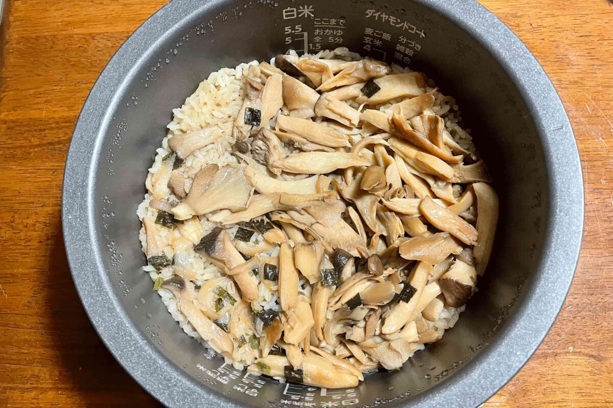 松茸風炊き込みご飯