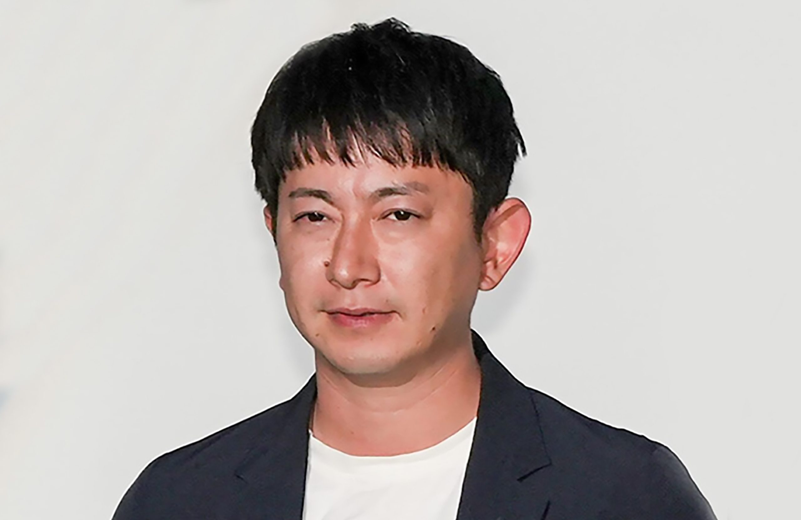 過去被停留在劇院裡的Danbila Ohara Yuichi過去向他承認，“打破了規則和債務”，“我已經用完錢了……”