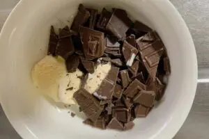 sirabeee20250204chocolatecake2